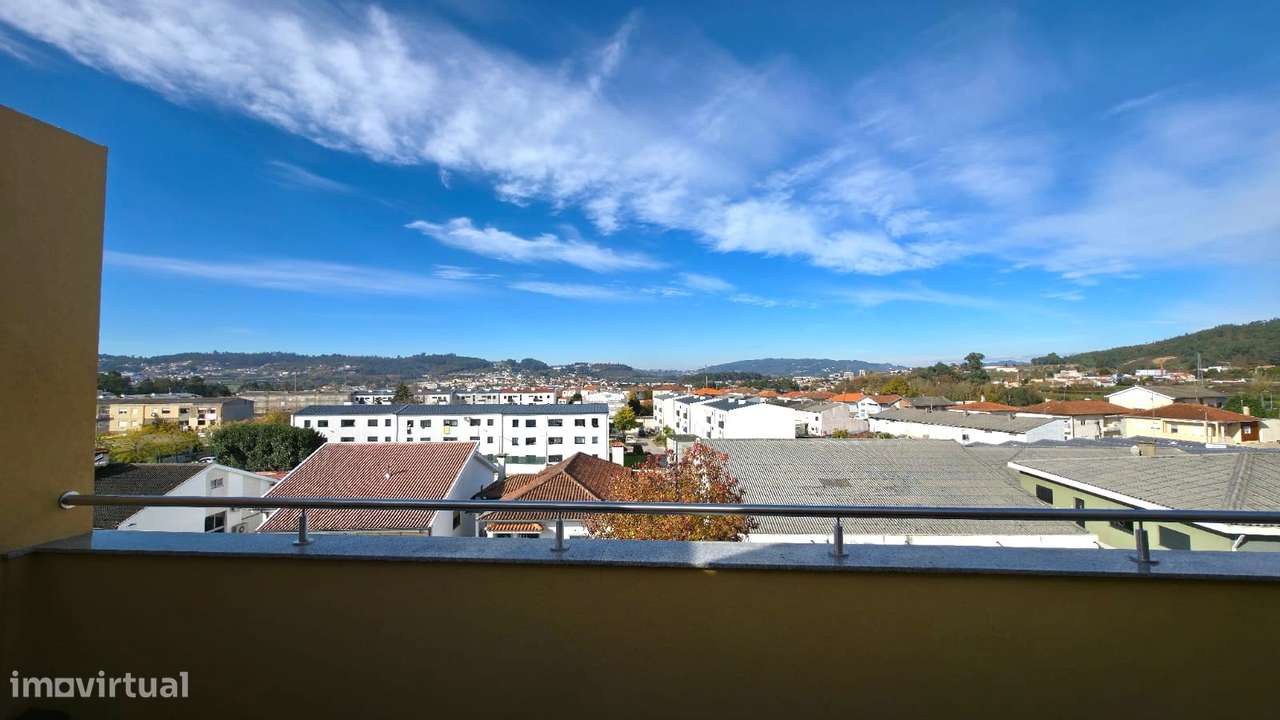 Apartamento T2+1 Centro de Felgueiras-4