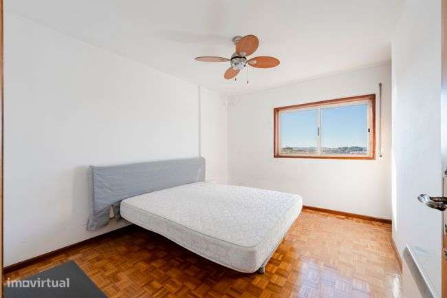 Apartamento T3 em São vicente, junto ao centro-17