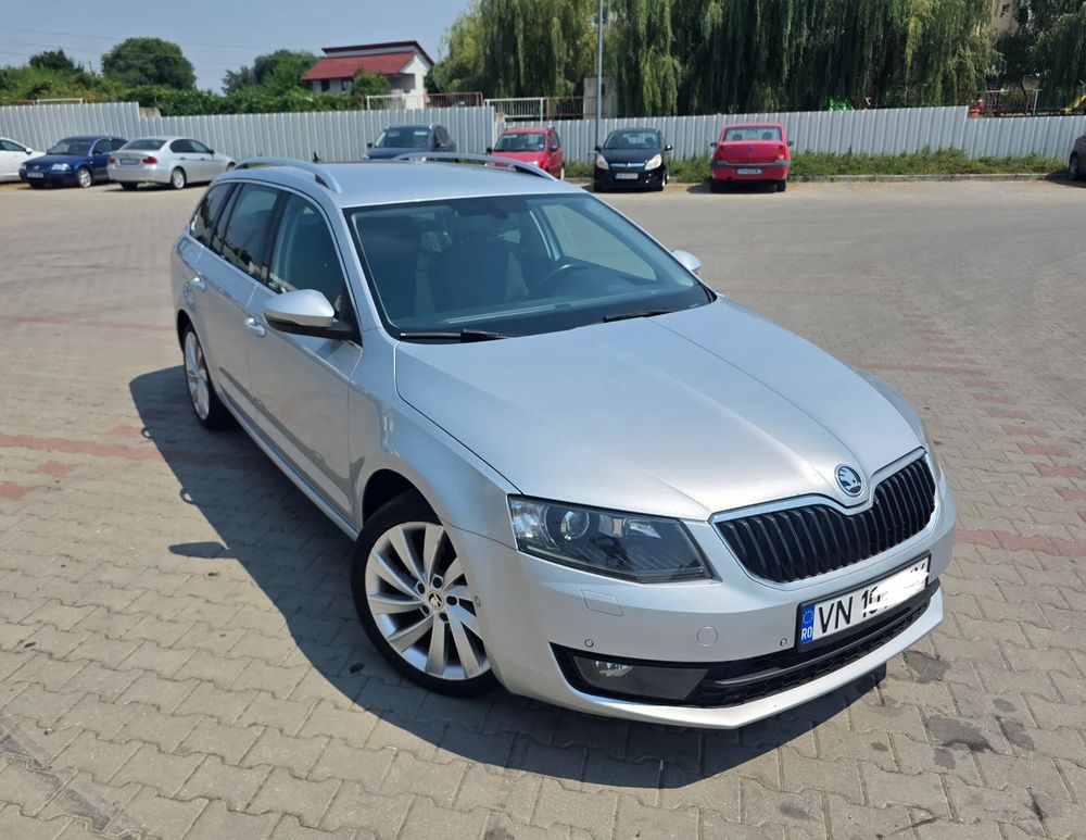 Skoda Octavia III [2013 - 2019] 1.6 TDI DSG Style 2016