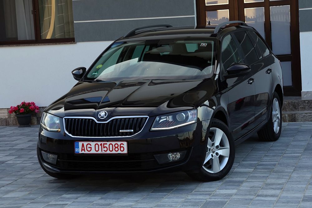 Skoda Octavia III [2013 - 2019] 1.6 TDI Ambition Greenline 2015