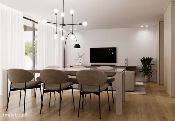 Fantástica Moradia 2 Pisos T3-17