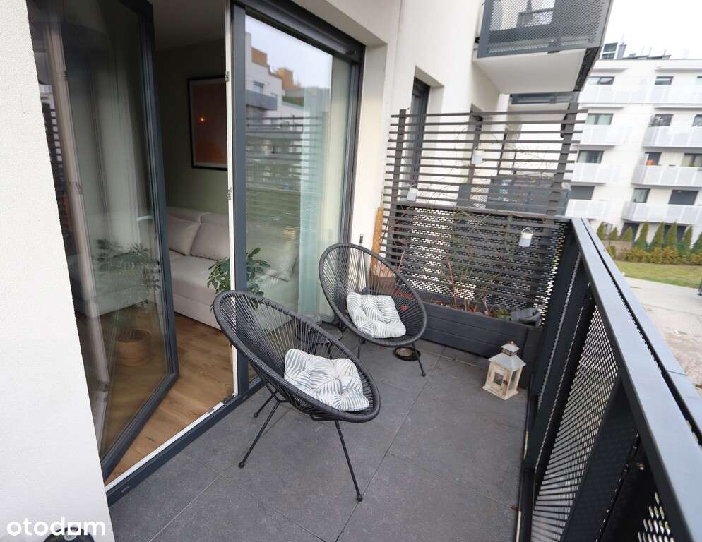 Śliczne, niemal nowe, urządzone!-15