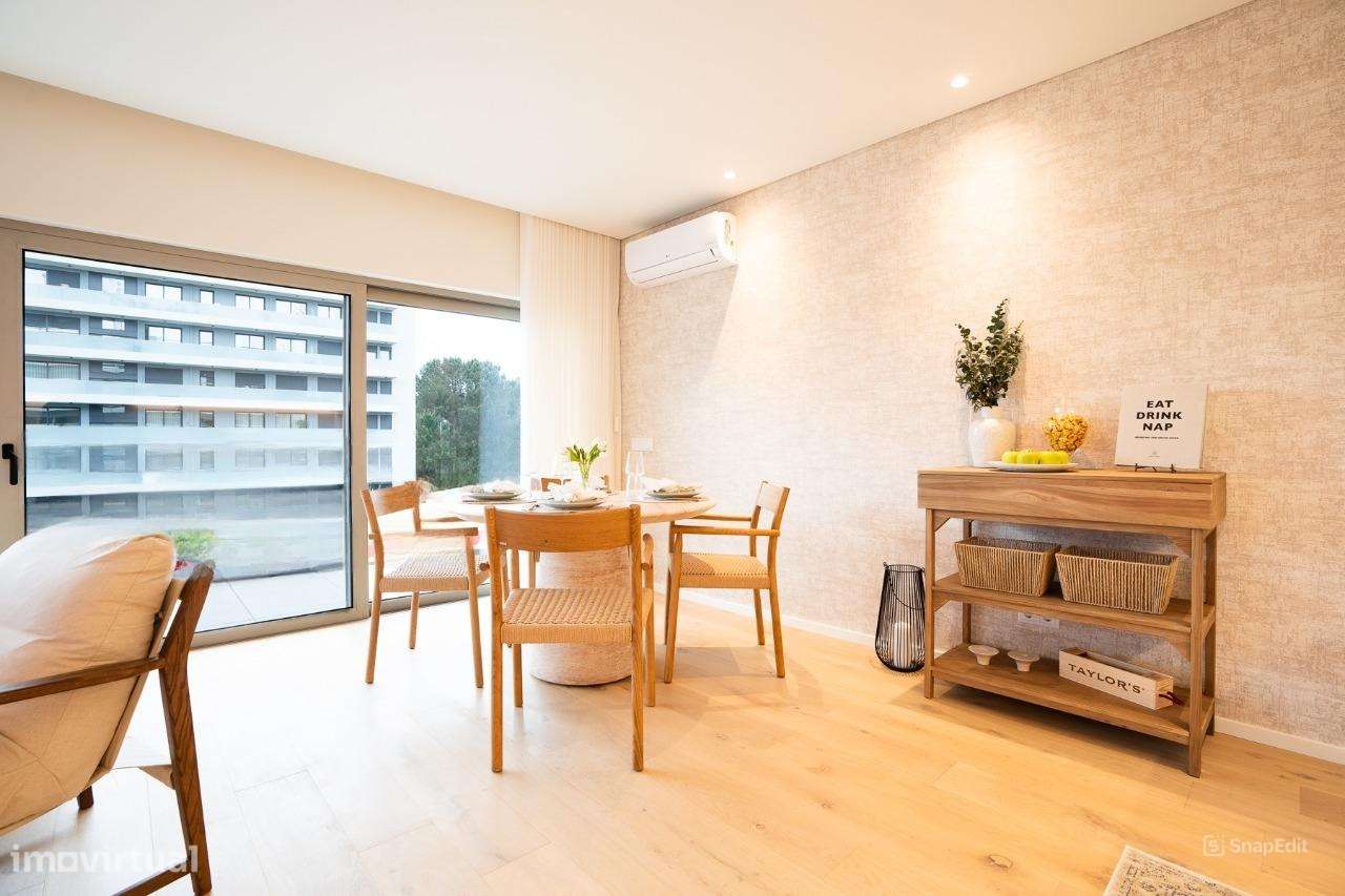 Apartamento T3 com 4 wc varanda e garagem - Grande imagem: 3/21