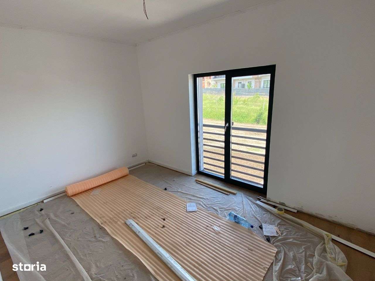 GARAJ!2 Bai!Beci la cerere!Vila 4 Camere,Valea Adanca (Miroslava) - Imagine principală: 5/8