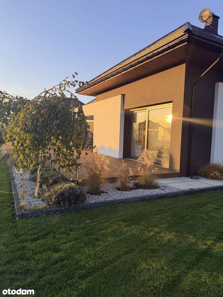 PIĘKNY DOM Homekoncept NA NOWOCZESNYM OSIEDLU — BOBROWNIKI - Pełny obrazek: 5/20