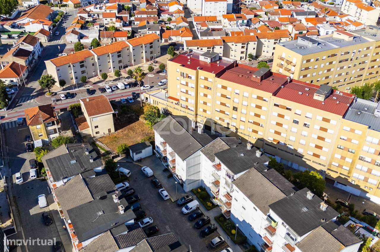 Apartamento T3 Arcozelo-40