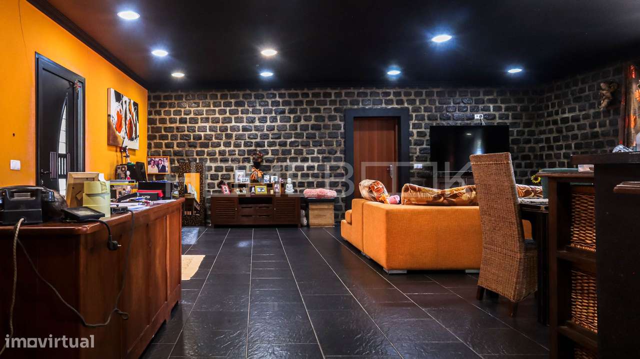Moradia T3 em Pedra com Vista Mar | 2.800 m² de Terreno-29