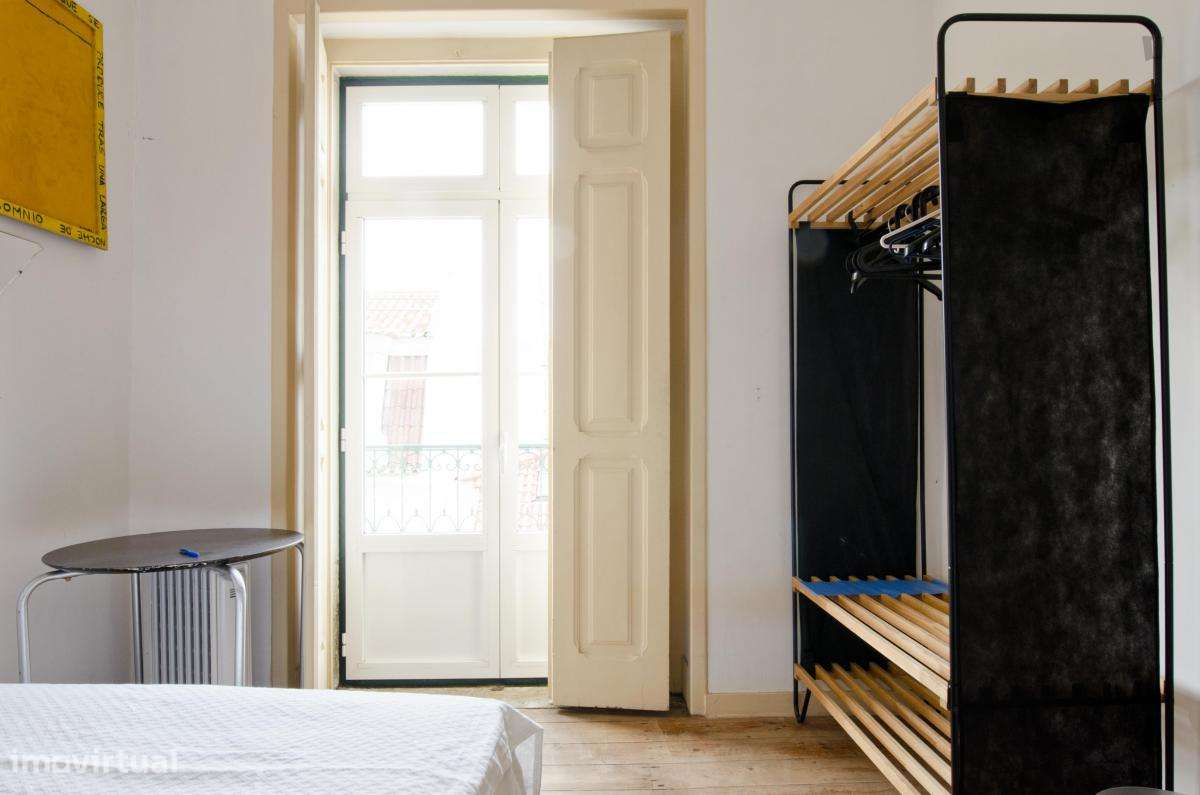 Quarto - localizado em Mouraria Lisbon - Grande imagem: 5/7