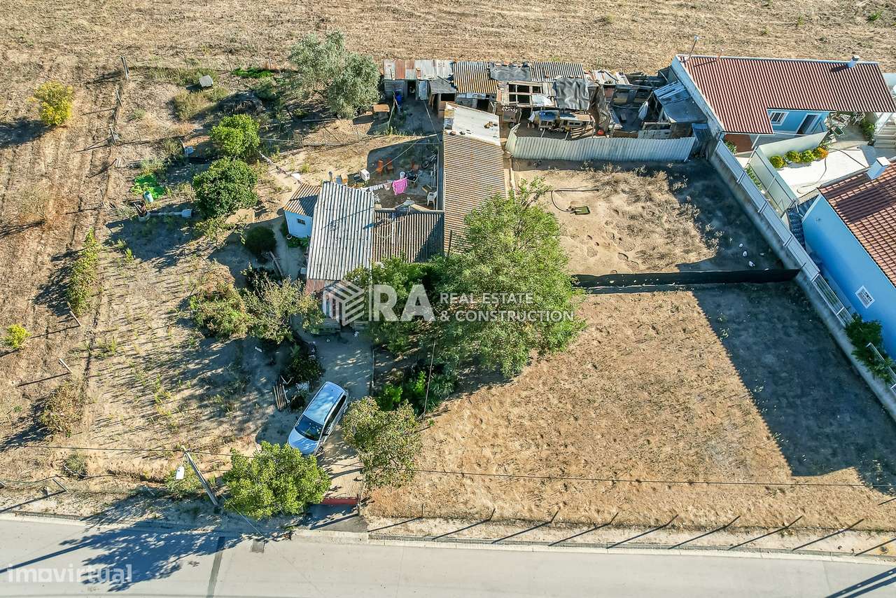 Lote de Terreno  Venda em Azeitão (São Lourenço e São Simão),Setúbal-5