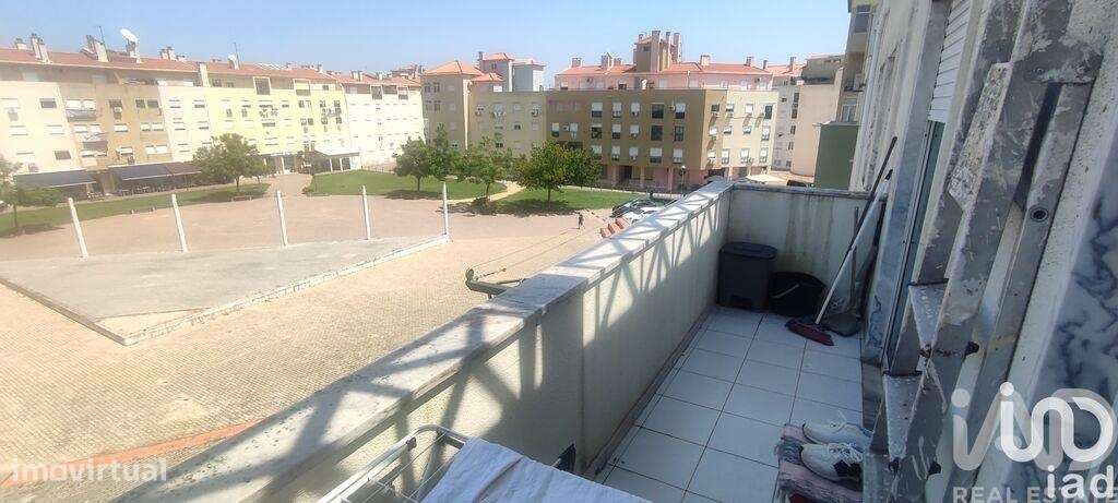 Apartamento T2 em Quinta do Conde de 85 m2 - Grande imagem: 5/19