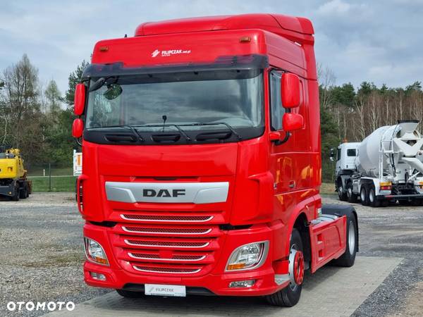 DAF XF - 1