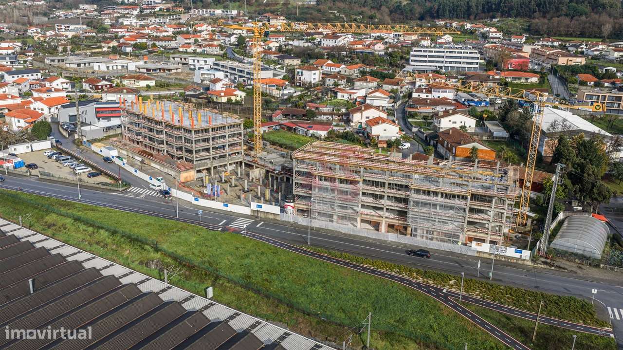 Apartamento T2 no 4.º andar, no centro da cidade de Vizela - Grande imagem: 3/23