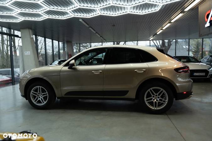 Porsche Macan - 4