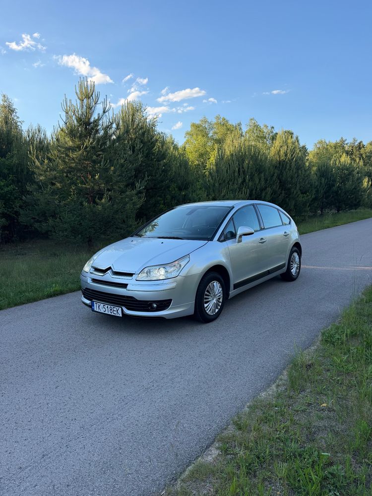 Citroën C4 I 2.0 16V Exclusive 2004
