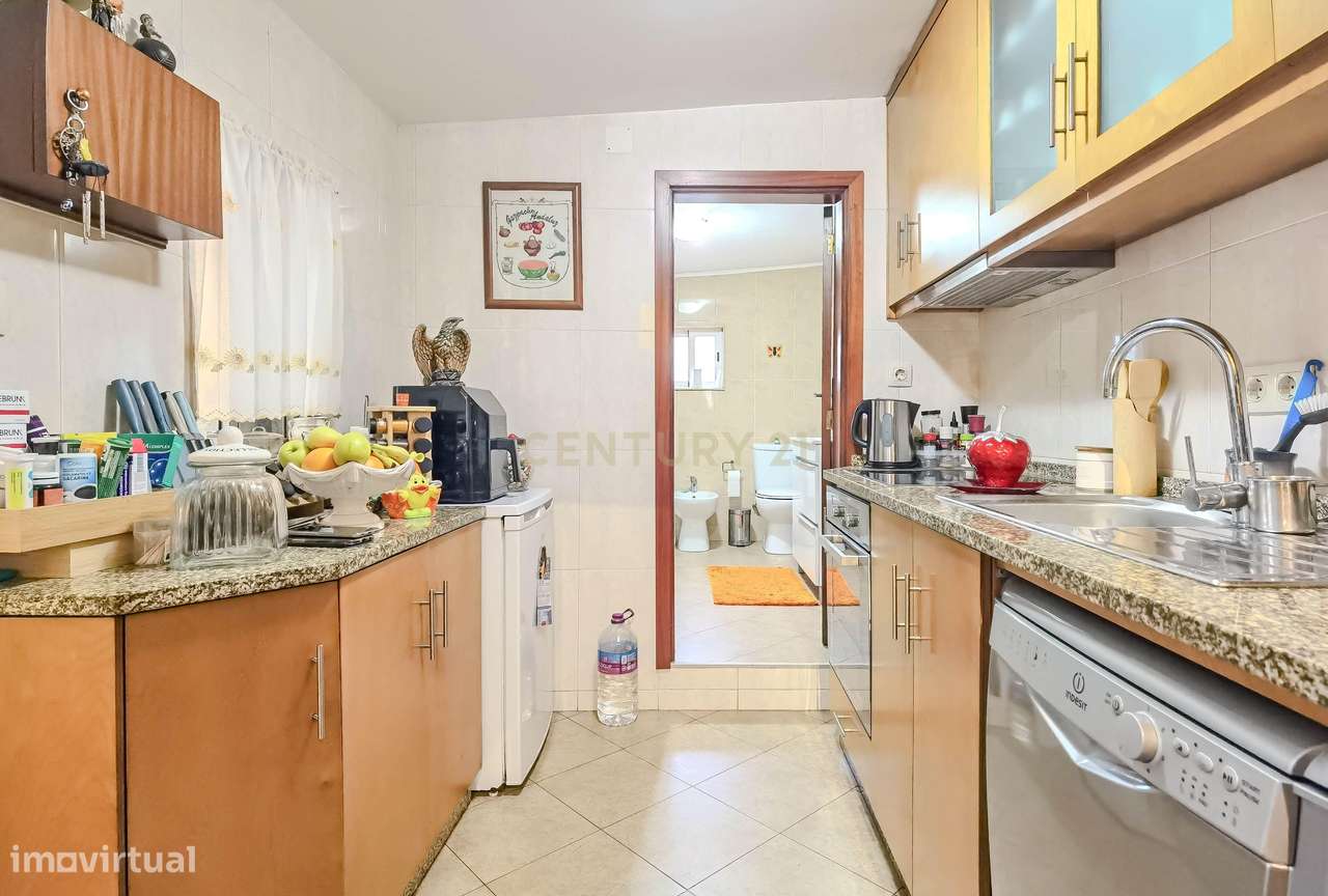 Moradia Bi-Familiar T4 Perafita-8