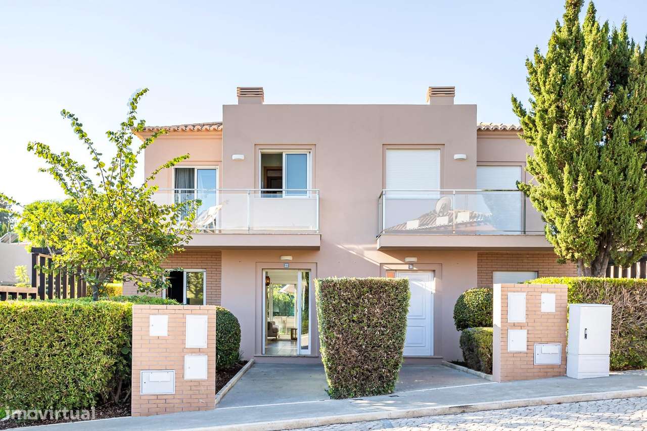 Moradia Geminada T2+1 em Condomínio de Luxo no Algarve - Grande imagem: 4/34