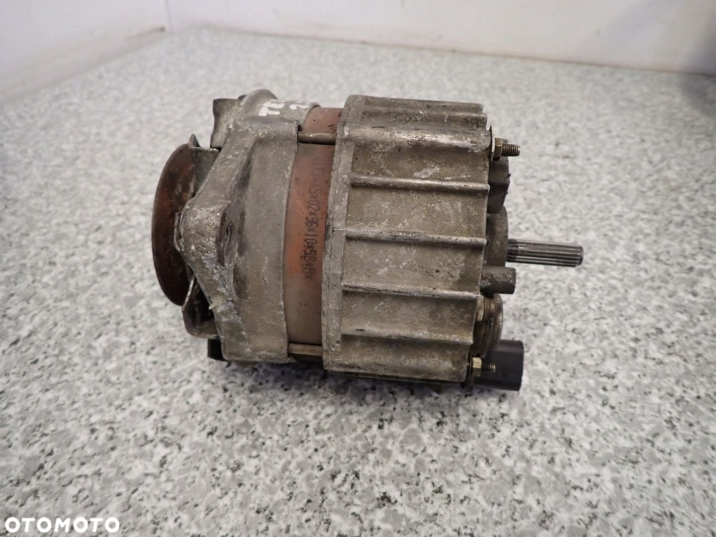 NISSAN TERRANO II 2 2,7 TD ALTERNATOR 1996- - 4