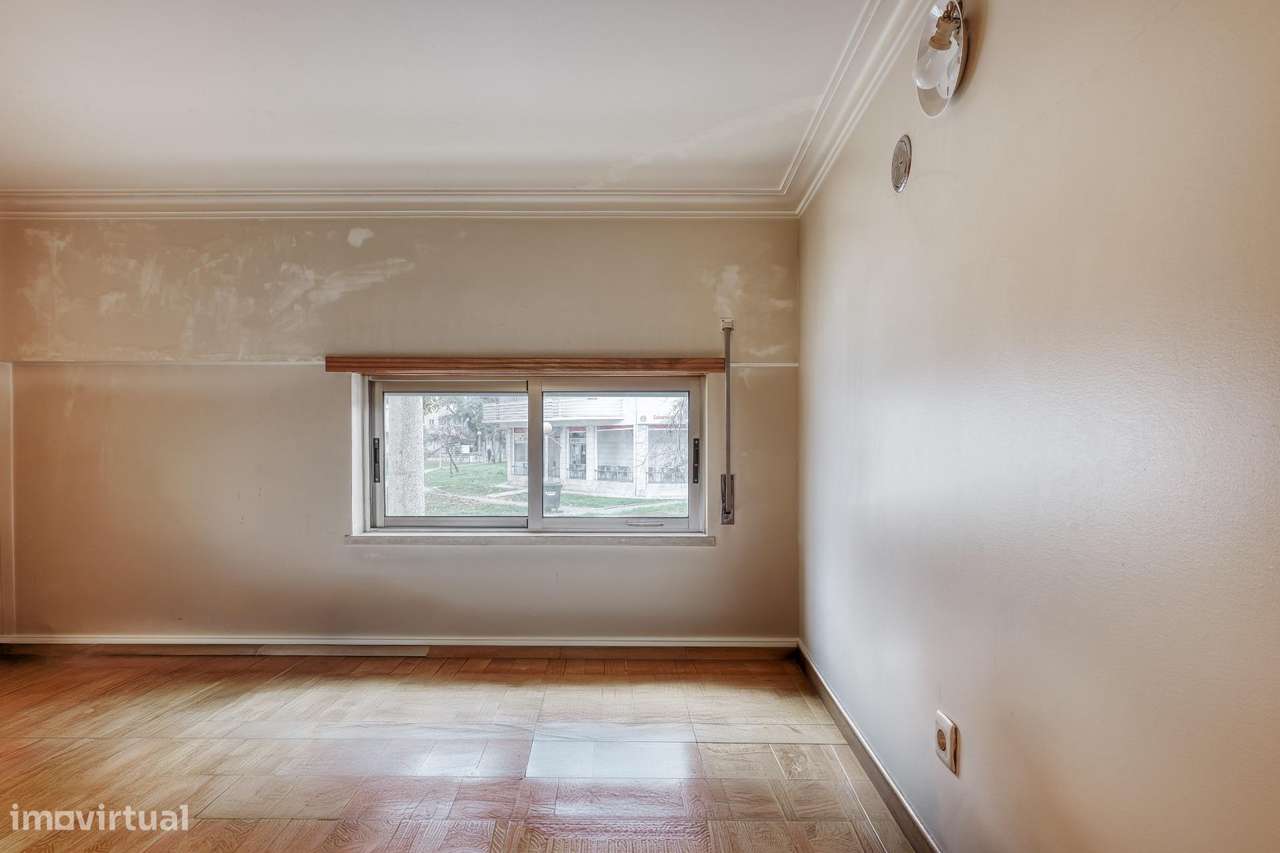 Apartamento T2 com Terraço Incrível || Costa da Caparica-8