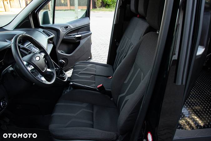 Ford Transit Connect - 27