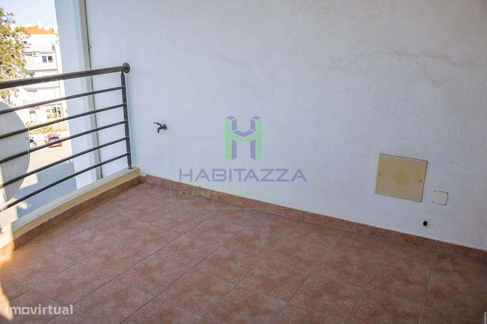 Apartamento T3 com piscina, lugar de garagem e arrecadação, no centro-27
