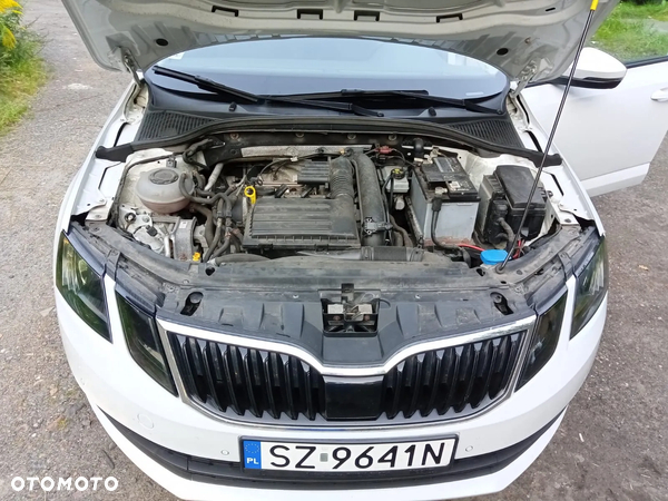 Skoda Octavia 1.4 TSI Ambition DSG - 2