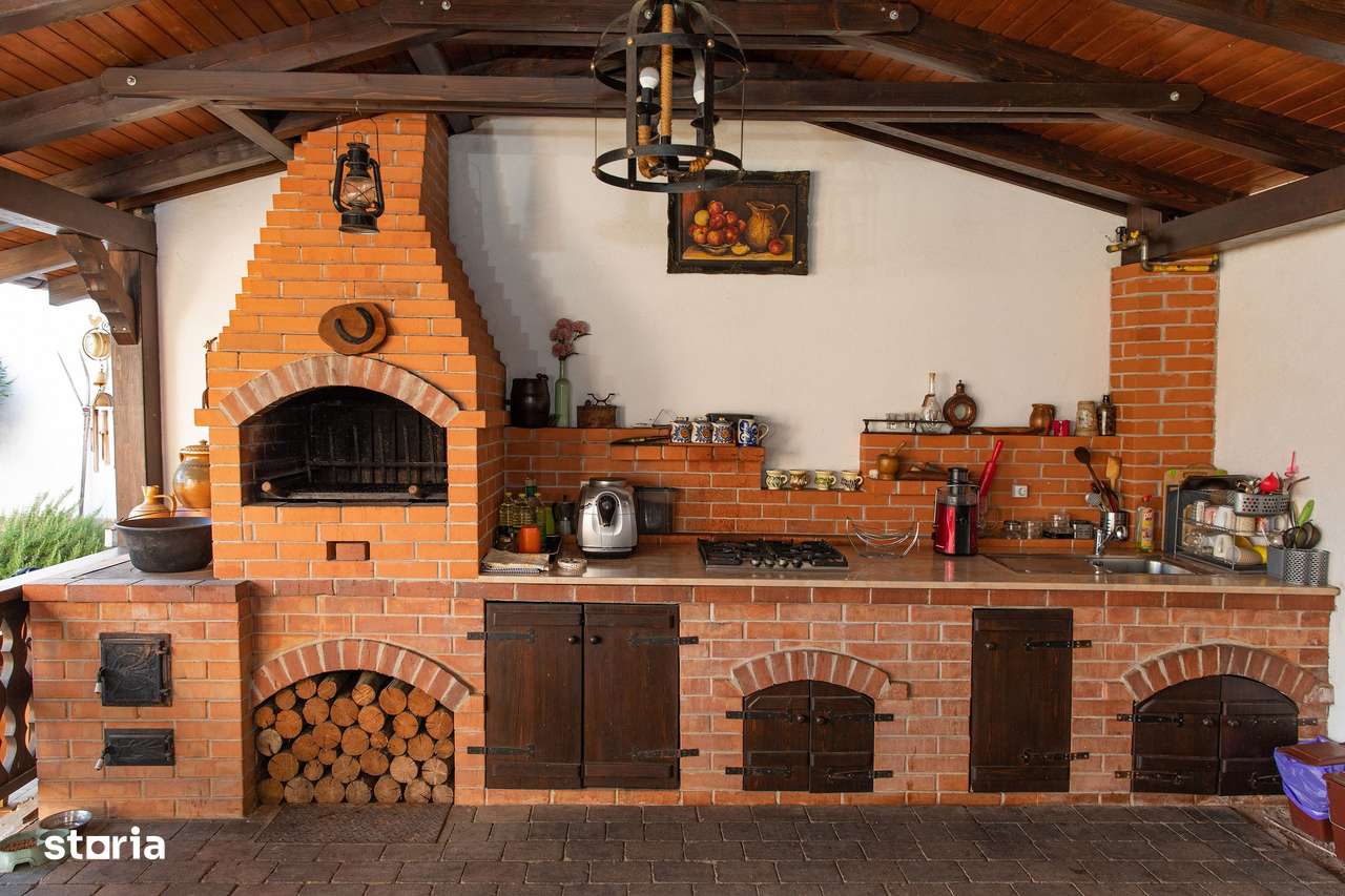 Vilă P+M, Clujului, 190 mp, teren 520 mp, singur în curte. 225 000 E-10