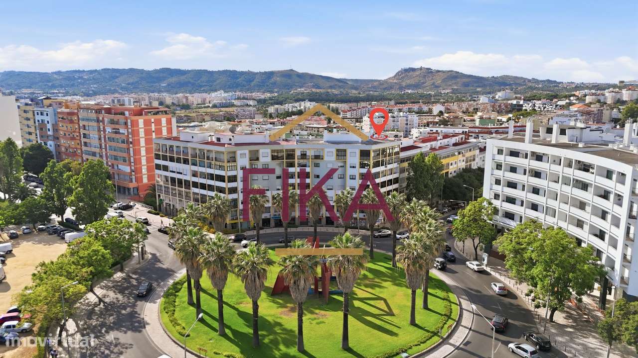 T3 renovado na Praça de Portugal, Setúbal-32