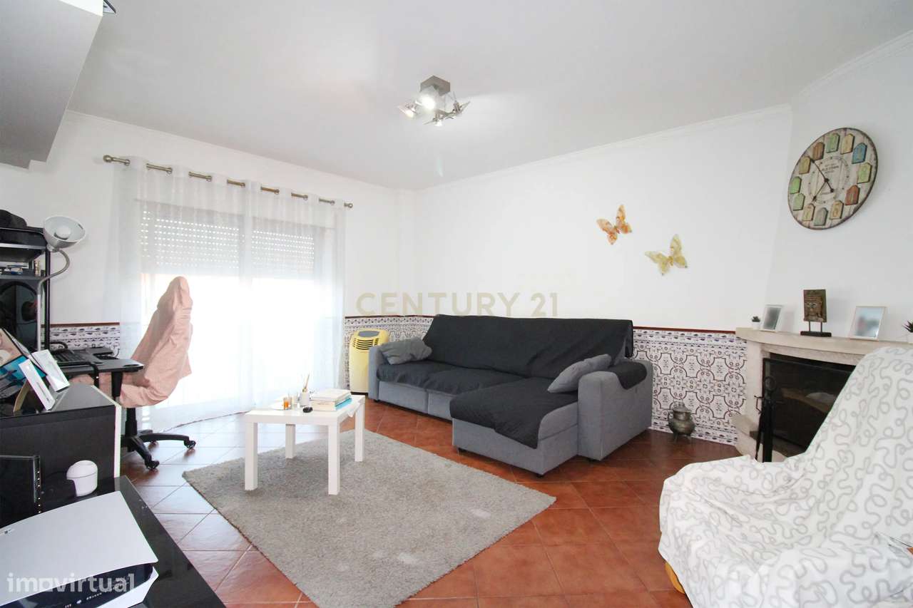 Apartamento T3 em Amora, Seixal - Oportunidade Única! - Grande imagem: 3/25