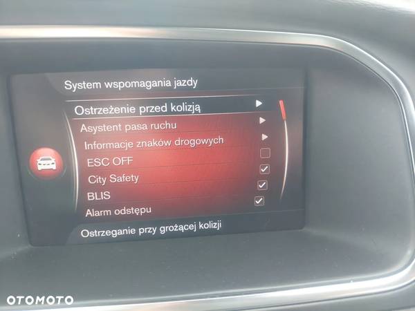 Volvo V40 T3 Geartronic RDesign - 15