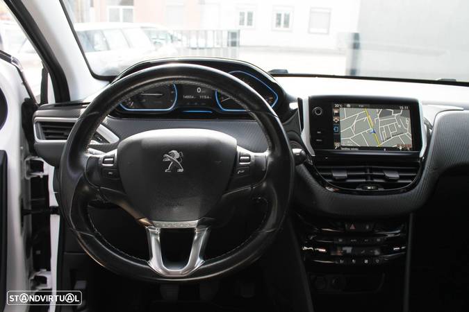 Peugeot 2008 1.2 VTi Allure - 15