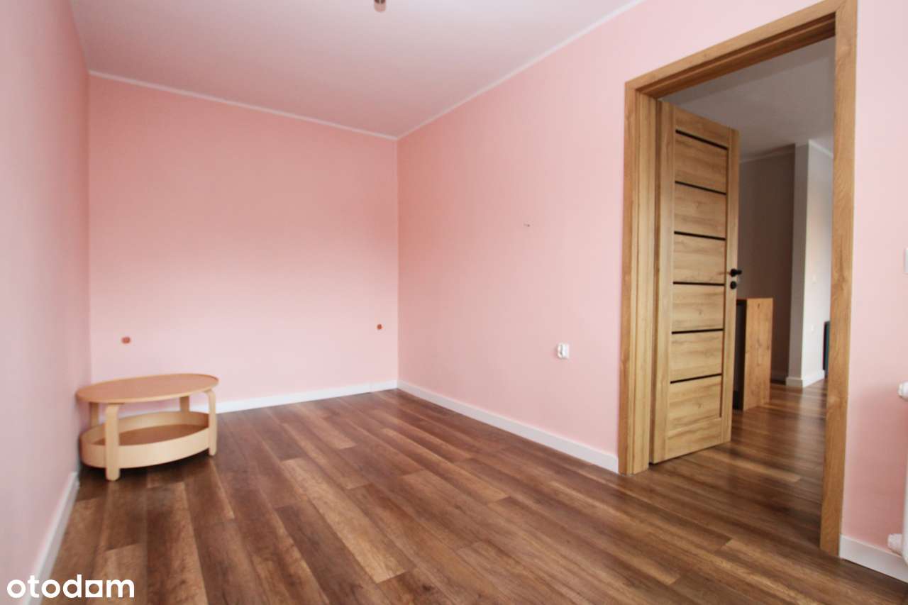 2 pokoje po generalnym remoncie w centrum miasta --> ul. 12 Lutego-8