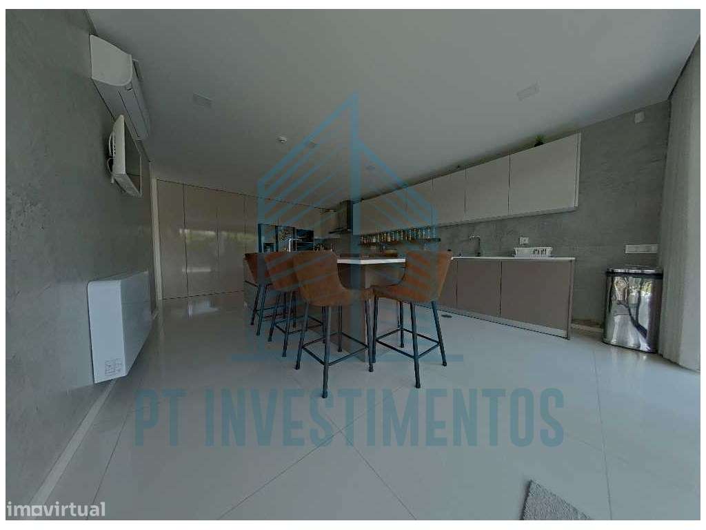 Moradia semi-nova T5+1 em Santa Joana - Aveiro-22