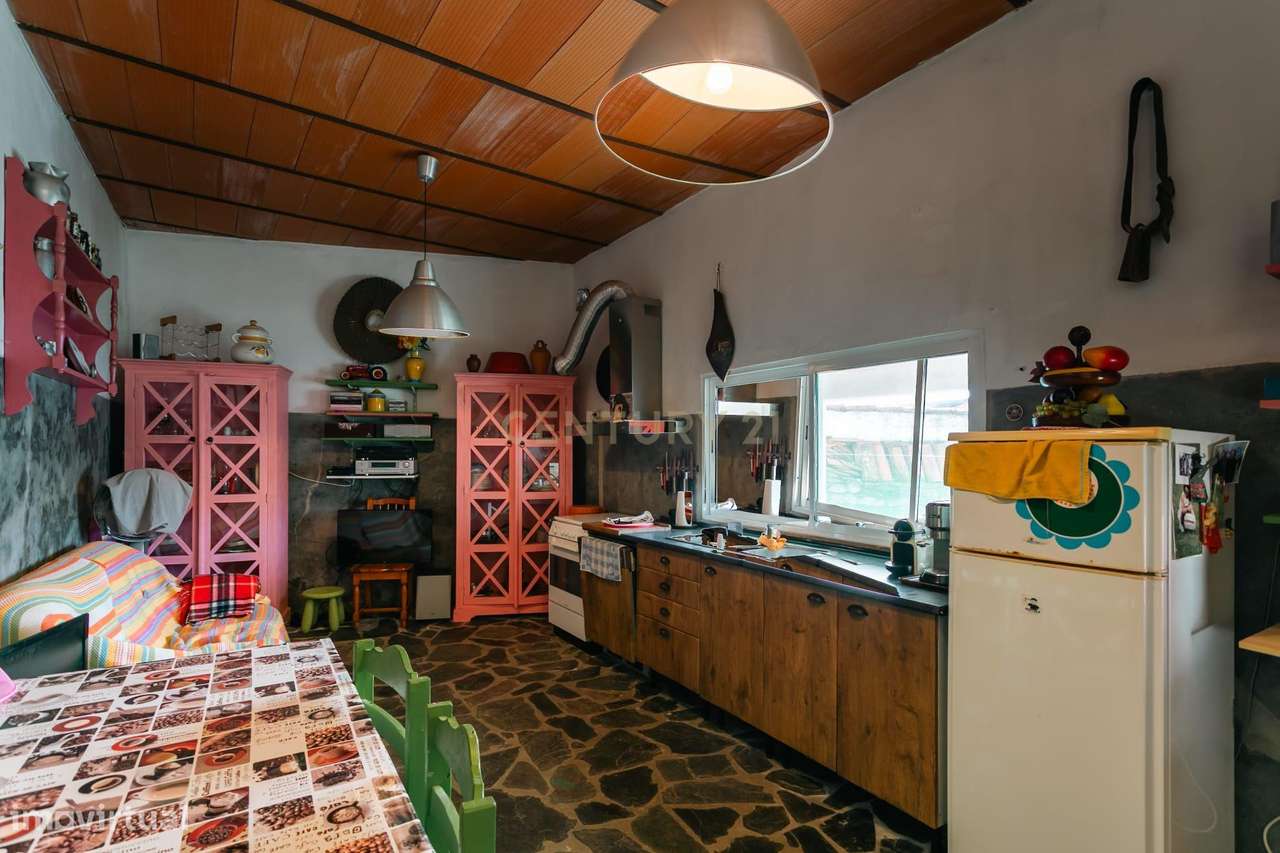 Moradia T2 com Espaço Exterior na Zona Histórica de Mourão - Alentejo - Grande imagem: 2/26