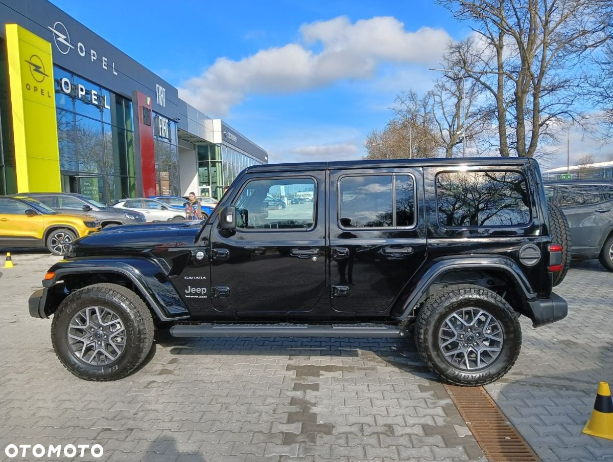 Jeep Wrangler - 19