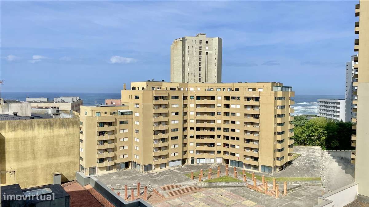 T3 Centro-Póvoa de Varzim-aparcamento-26