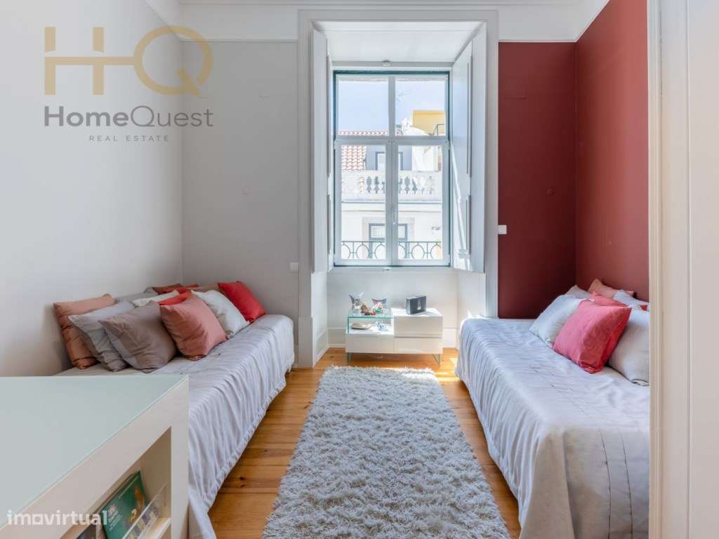 Apartamento T4 em Chiado-19