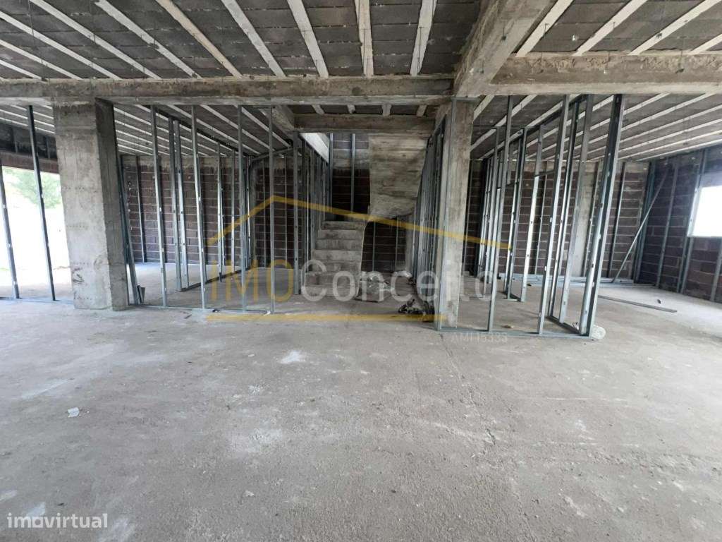 Moradia T4| Novo| | Garagem| Seiça| Ourem - Grande imagem: 5/27