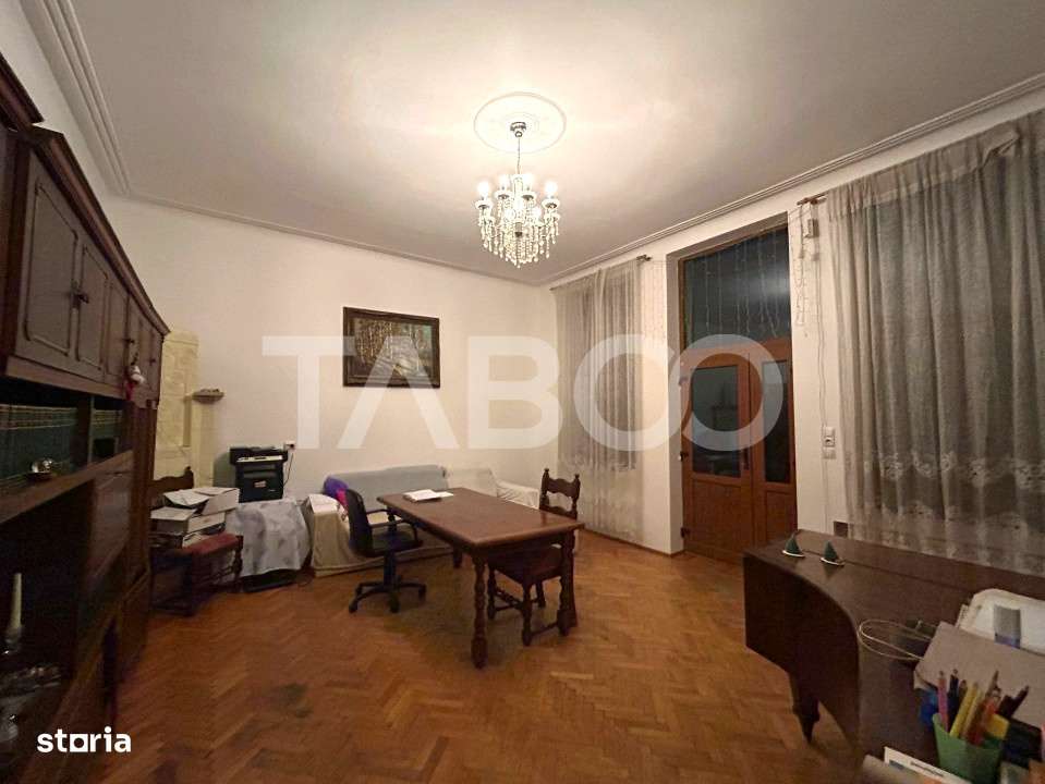 Apartament de vanzare cu 5 camere garaj zona Central din Sibiu - Imagine principală: 2/18