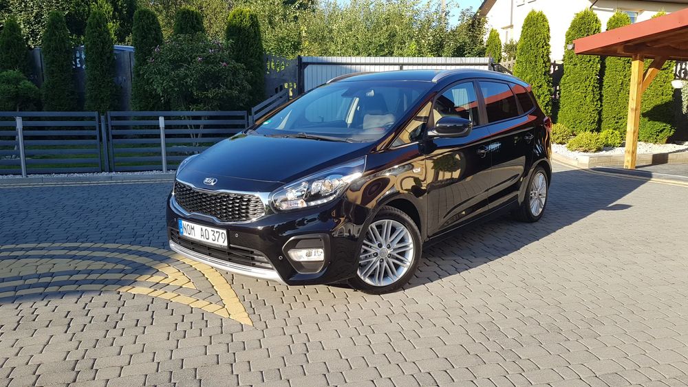 Kia Carens (Rondo) IV (2013-) 1.6 GDI Dream Team Edition 2018