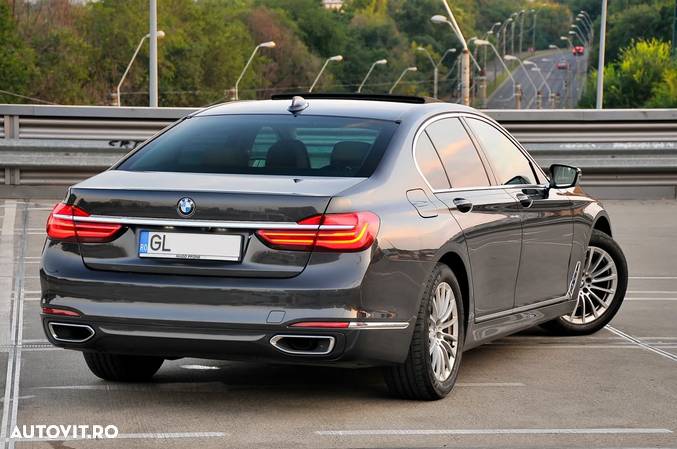 BMW Seria 7 740d xDrive - 7