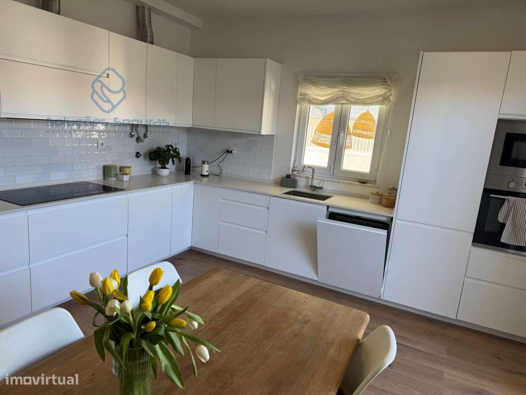 Moradia T3 com Piscina + Anexo T0 | Moita | Excelente Oportunidade!-6