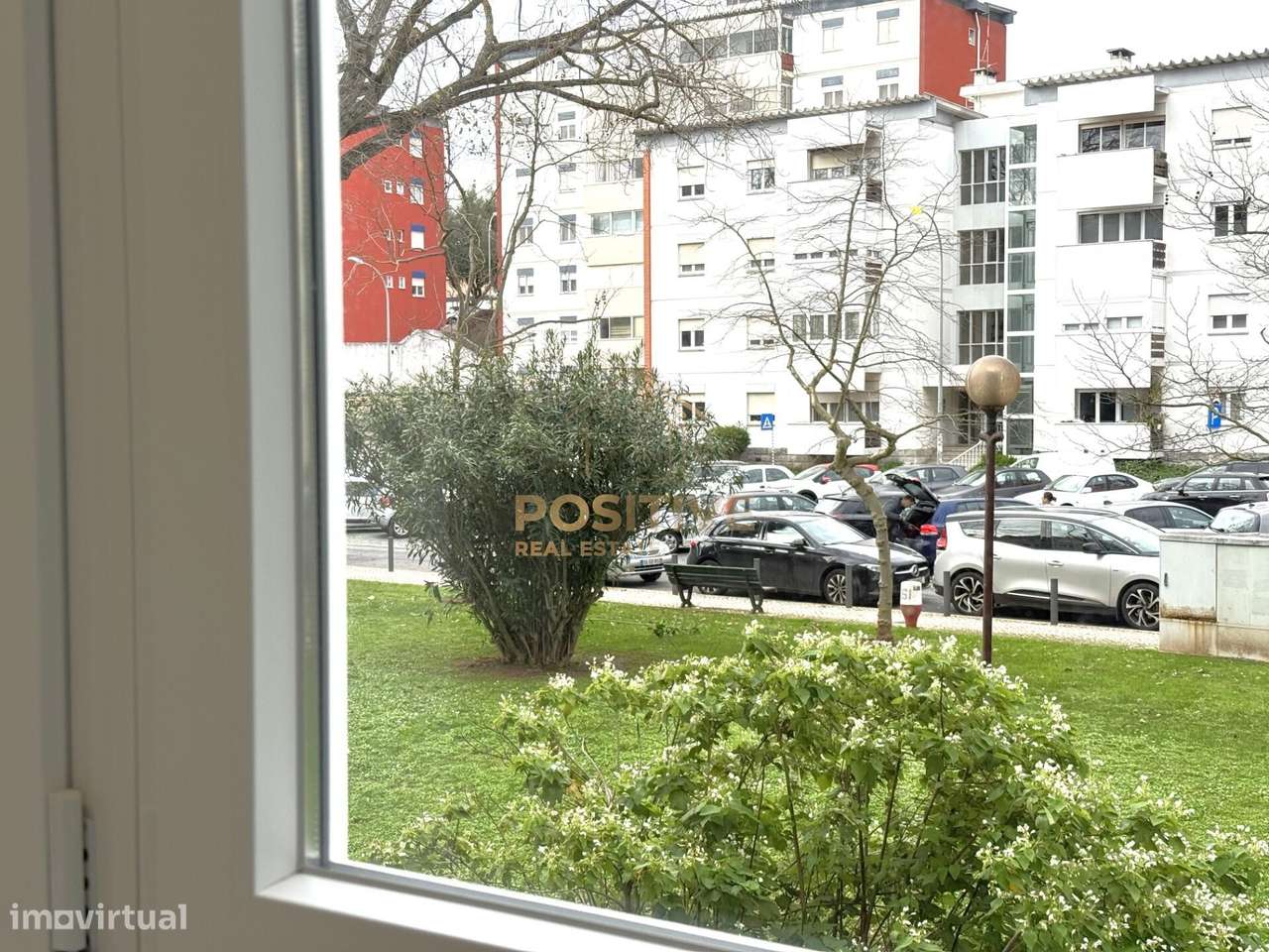 Apartamento T2 c/2 WC's em Oeiras-40