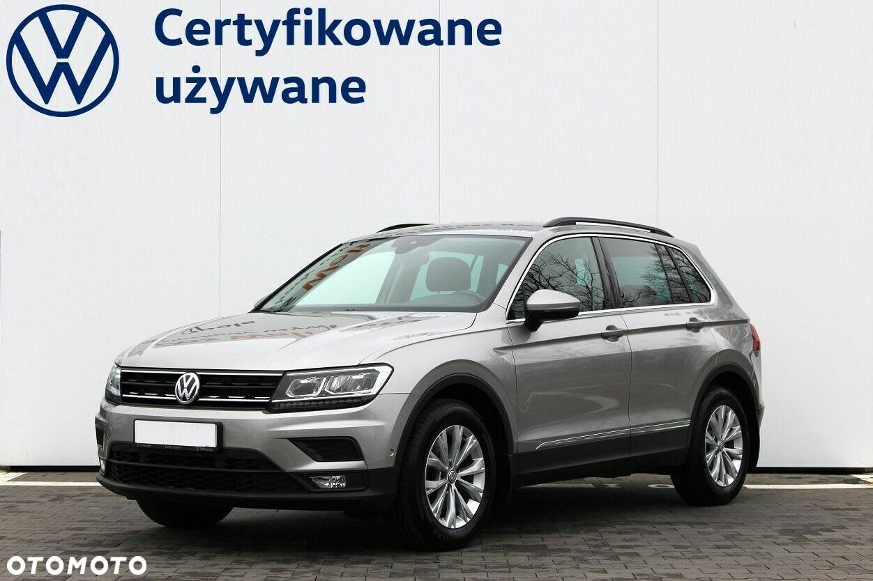 Volkswagen Tiguan - 1