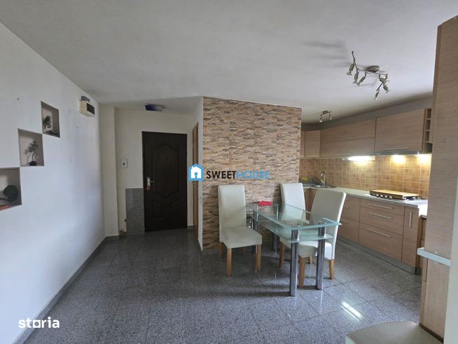 Apartament cu trei camere zona centrala Fagaras-1