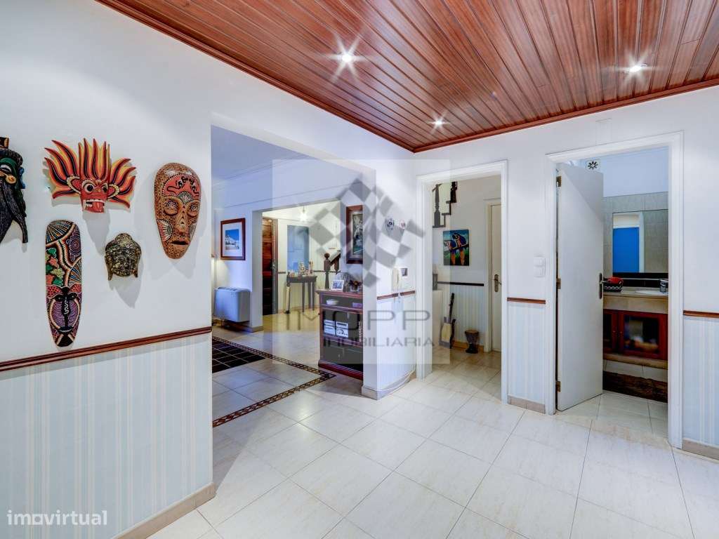 Moradia de Excelência na Amadora - Exclusividade, Conforto e Locali...-14