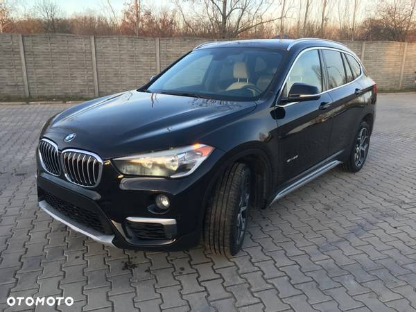 BMW X1 - 15