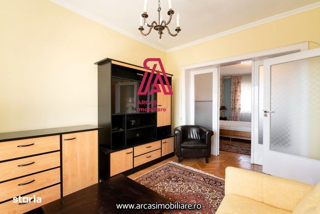 Apartament de vanzare cu 3 camere ultracentral Oradea!-0
