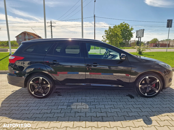 Ford Focus 2.0 TDCi DPF Powershift Titanium - 27