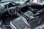 Hyundai Veloster 1.6 T-GDI Executive - 24