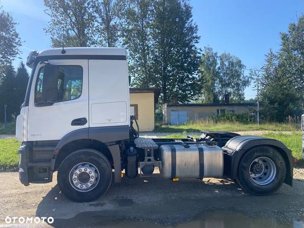 Mercedes-Benz Actros - 3